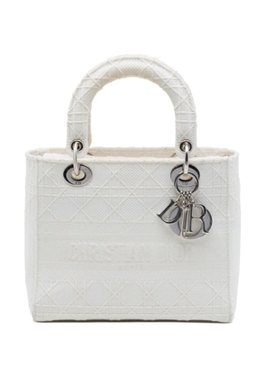 Christian Dior Pre-Owned 2020 Medium Embroidered Canvas Cannage Lady D Lite satchel - White
