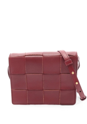 Bottega Veneta Pre-Owned 2010s mini Cassette Maxi Intrecciato shoulder bag - Red