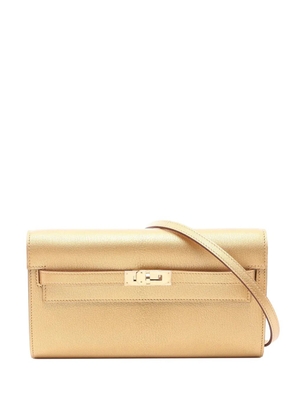 Hermès Pre-Owned 2025 Metallic Chevre Mysore Kelly To Go Wallet crossbody bag - Gold