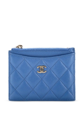 CHANEL Pre-Owned CC Zip Quilted Caviar card holder - Blue