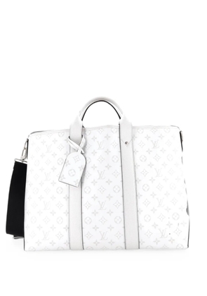 Louis Vuitton Pre-Owned Weekend NM Monogram Taigarama tote bag - White