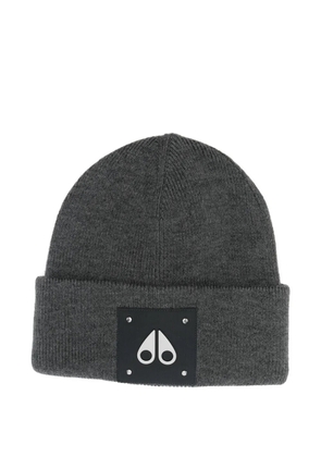 Moose Knuckles logo-plaque wool beanie - Grey