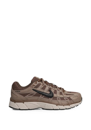 Nike P-6000 panelled sneakers - Brown