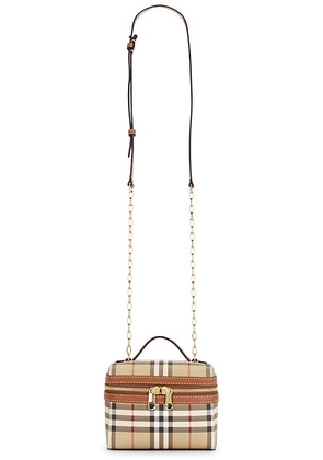 Burberry Mini Vanity Case Bag in Archive Beige - Beige. Size all.