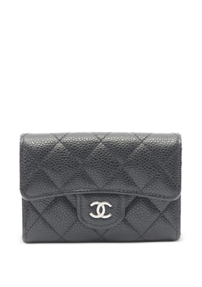 CHANEL Pre-Owned Matelassé leather cardholder - Black