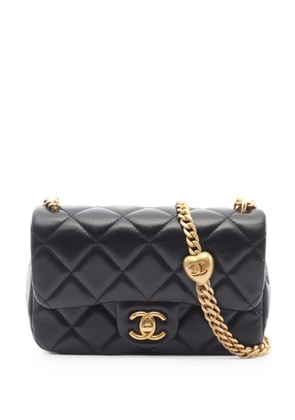 CHANEL Pre-Owned 2021 Matelassé chain shoulder bag - Black