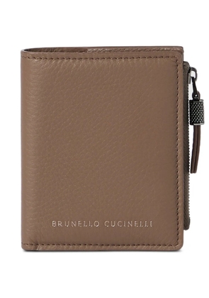 Brunello Cucinelli grained calfskin compact wallet with shiny zipper pull - Brown