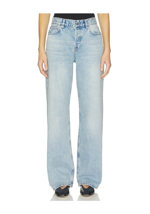 AG Jeans Billie Straight Jean in Blue. Size 23. Also in 24, 25, 26, 27, 28, 29, 30, 31, 32.