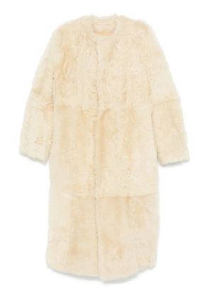 TOTEME silky shearling coat - Neutrals