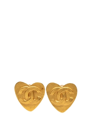 CHANEL Pre-Owned 1995 CC Gold Plated Heart Clip On Earrings costume earrings