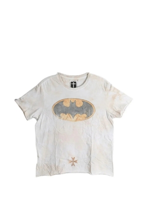 SAITOS Batman graphic-print distressed T-shirt - Neutrals