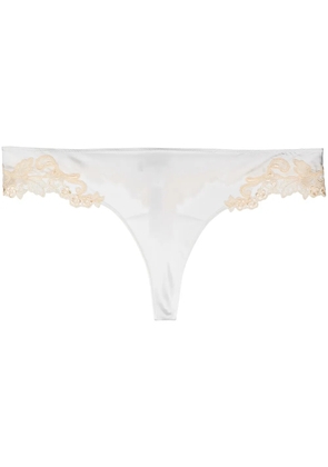 La Perla Frastaglio embroidery silk thongs - White