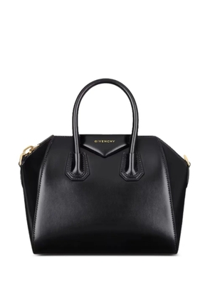 Givenchy small Antigona catchall bag in shiny grained leather - Black