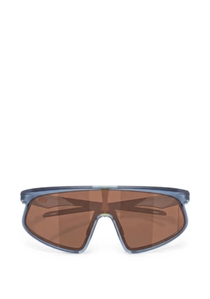 Oakley geometric-frame sunglasses - Blue