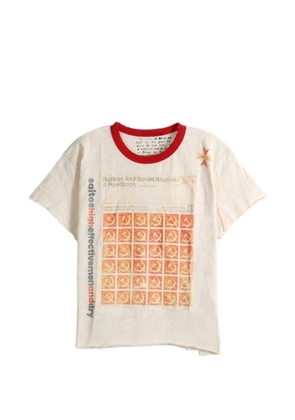 SAITOS graphic-print raw-edge T-shirt - Neutrals