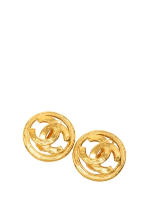 CHANEL Pre-Owned 1994 CC Gold Plated Round Clip on Earrings costume earrings
