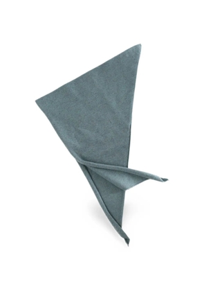 extreme cashmere Nº35 triangular bandana scarf - Blue