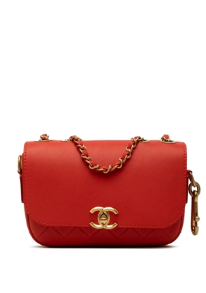 CHANEL Pre-Owned 2019 Quilted Calfskin Multi Pouching Flap shoulder bag - Red