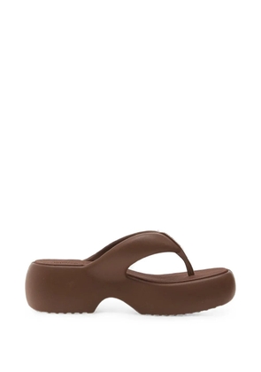 Melissa Free Fuzzy platform thong-strap sandals - Brown