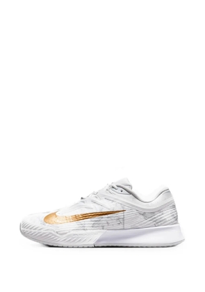 Nike Vapor Pro 3 Magnolia Court tennis shoes - White