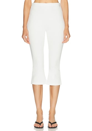 THE PARK Allison Capri Legging in Blanc - White. Size M (also in S, XS, L).