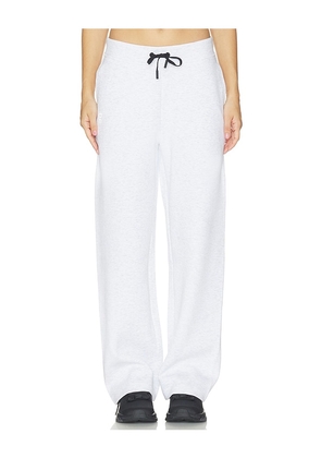On Focus Tech Sweatpants in Green. Size XS. Also in S, M, L.