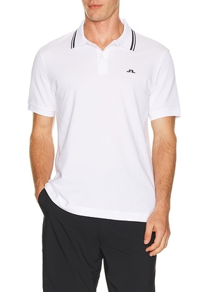 J.Lindeberg Joey Tipping Polo in White - White. Size L (also in S, M, XL/1X).
