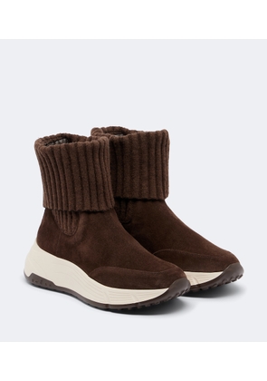 Hogan H669 suede ankle boots