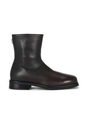 Collegium Pillar Stivale in Marrone - Brown. Size 42 (also in 41, 43, 44, 45).