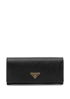 Prada triangle-logo wallet - Black