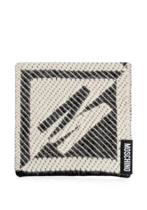 Moschino geometric-pattern logo-patch scarf - Neutrals