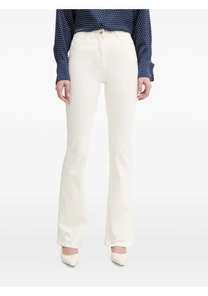Patrizia Pepe appliqué-detail jeans - Neutrals