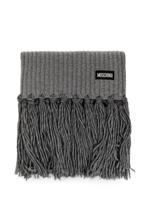 Moschino ribbed-knit fringed scarf - Grey