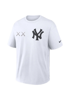 KAWS x Nike x Aron Judge New York Yankees Max90 MLB T-shirt - White