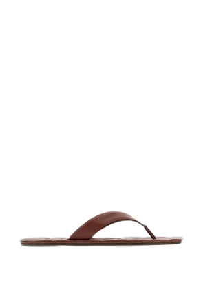 JW Anderson Leaf quilted flip-flops - Brown