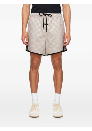 FEAR OF GOD ESSENTIALS nylon checkered gym short - Neutrals