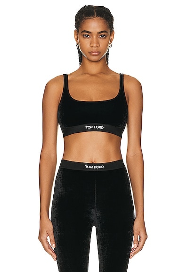https://cdn-images.milanstyle.com/fit-in/630x900/filters:quality(100)/spree/images/attachments/018/938/237/original/tom-ford-velvet-signature-bralette-in-black-black-size-l-also-in-s-xs-fwrd-photo.jpg